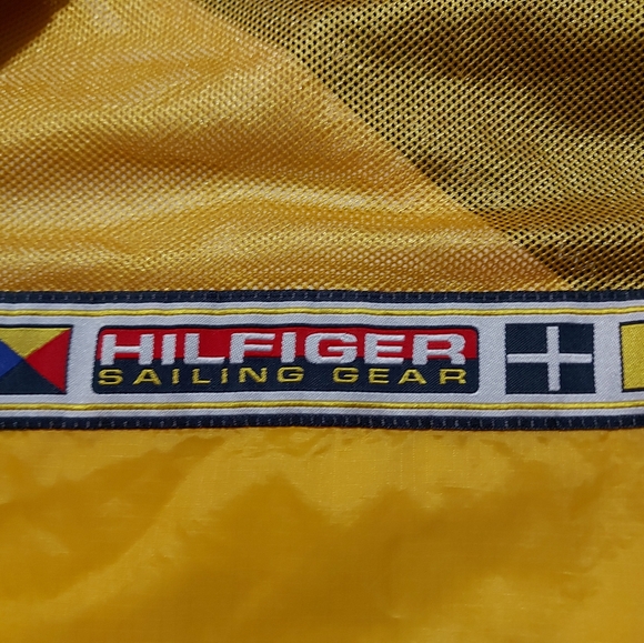 Vintage 90's Tommy Hilfiger Windbreaker - Picture 7 of 9